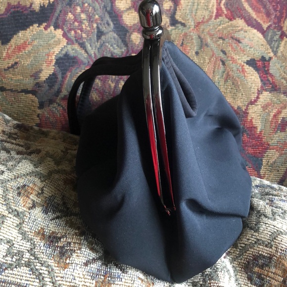 Nine West black wristlet - Picture 7 of 7